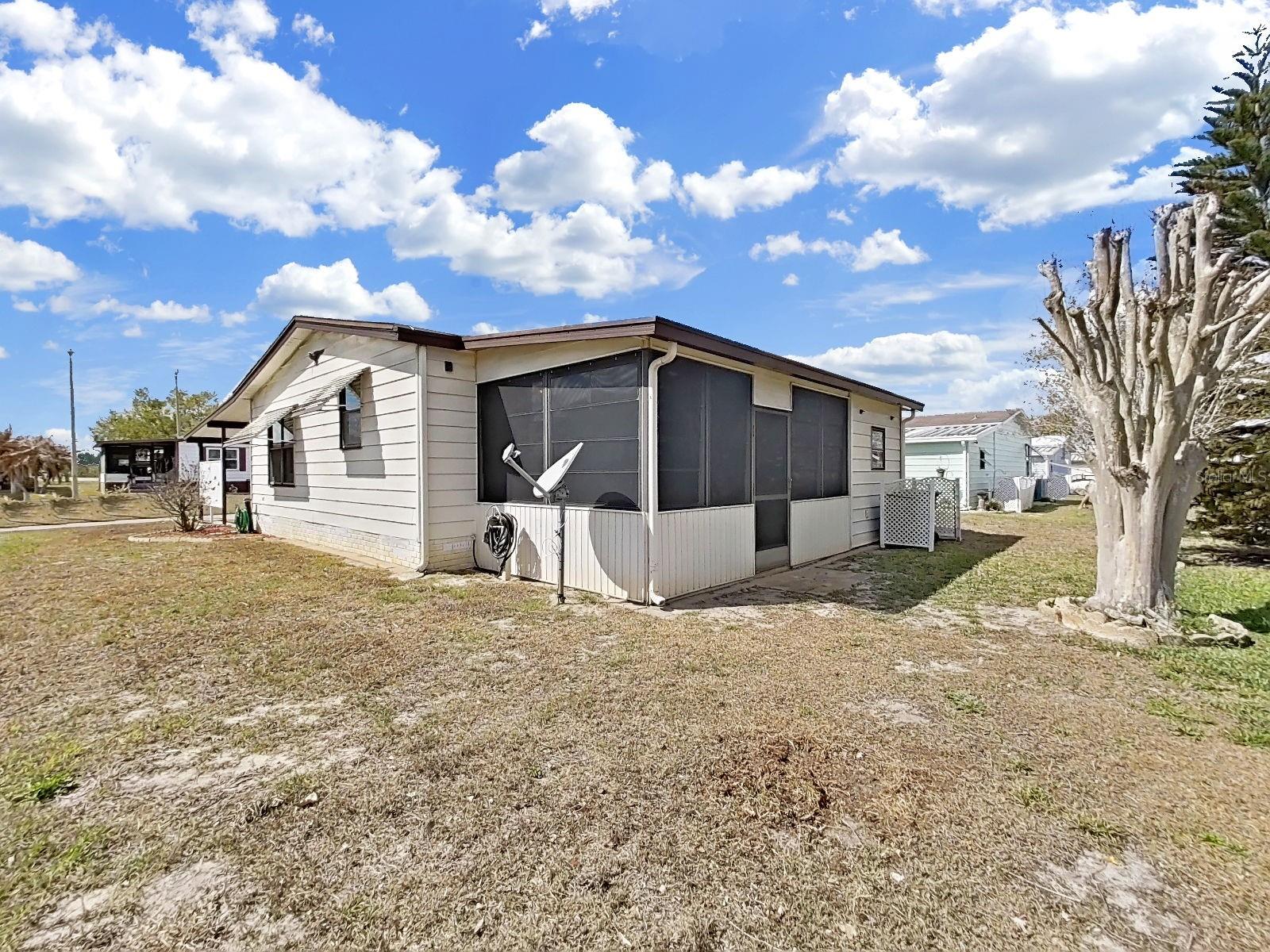 FOXWOOD LAKE ESTATES - Residential