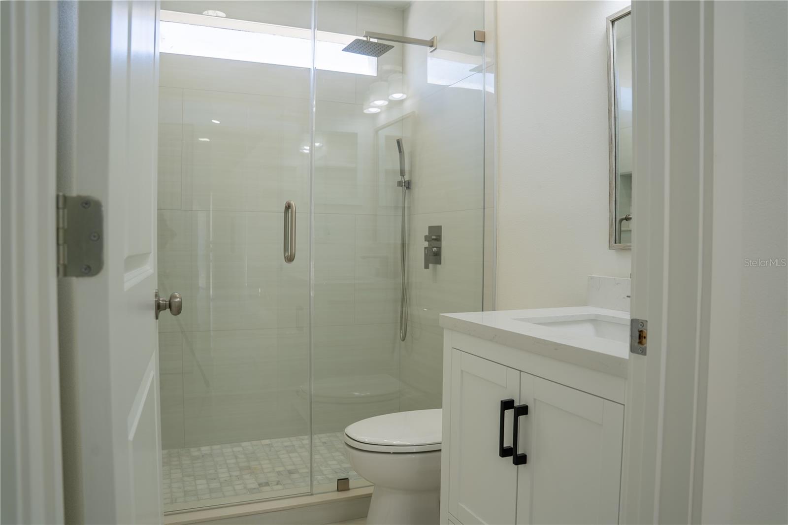 COLONIAL LAKES - Residential