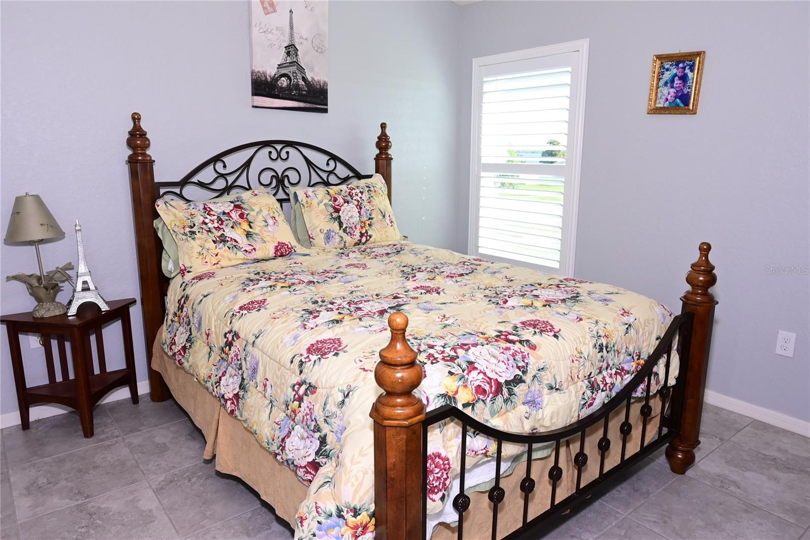 LAKES TR 5 - Residential