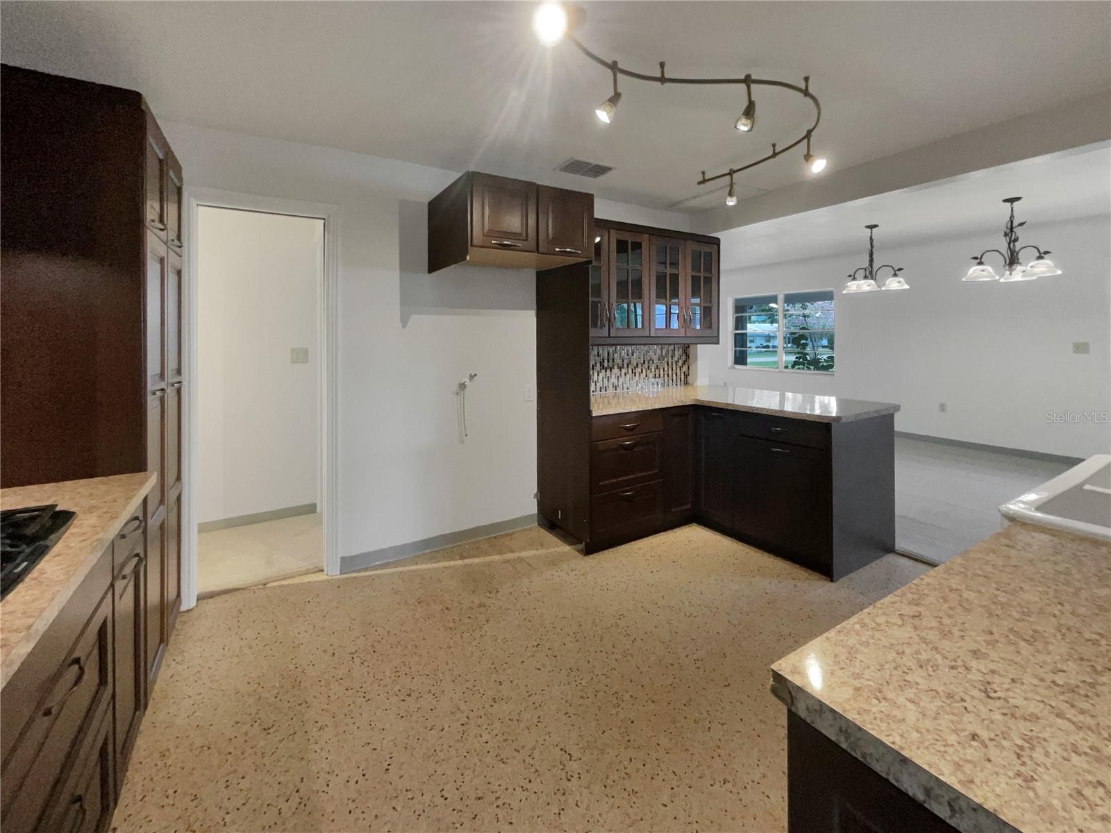 DUNDEE - Residential