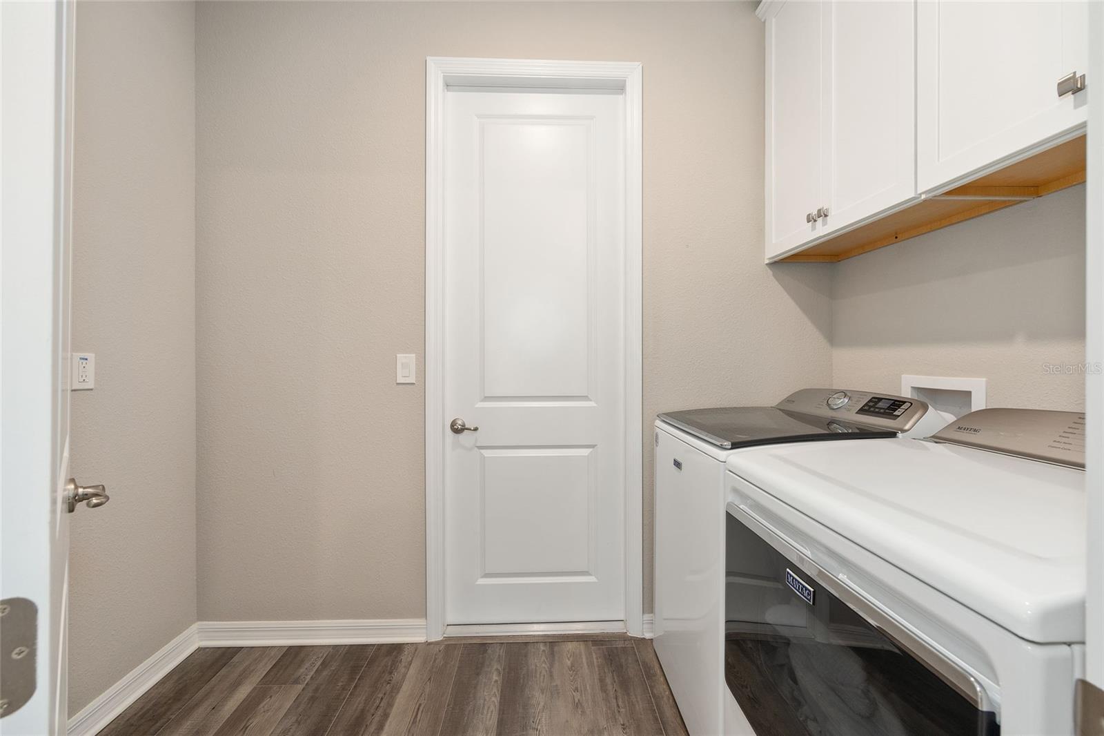 ON TOP OF THE WORLD - Residential