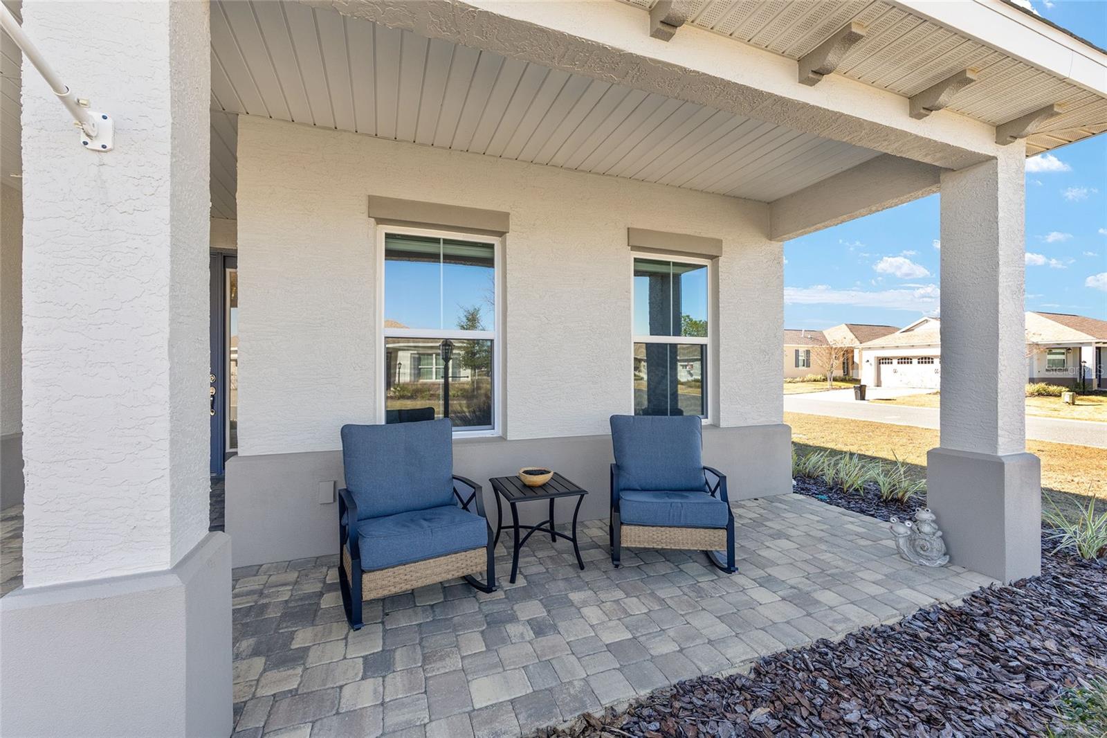 ON TOP OF THE WORLD - Residential