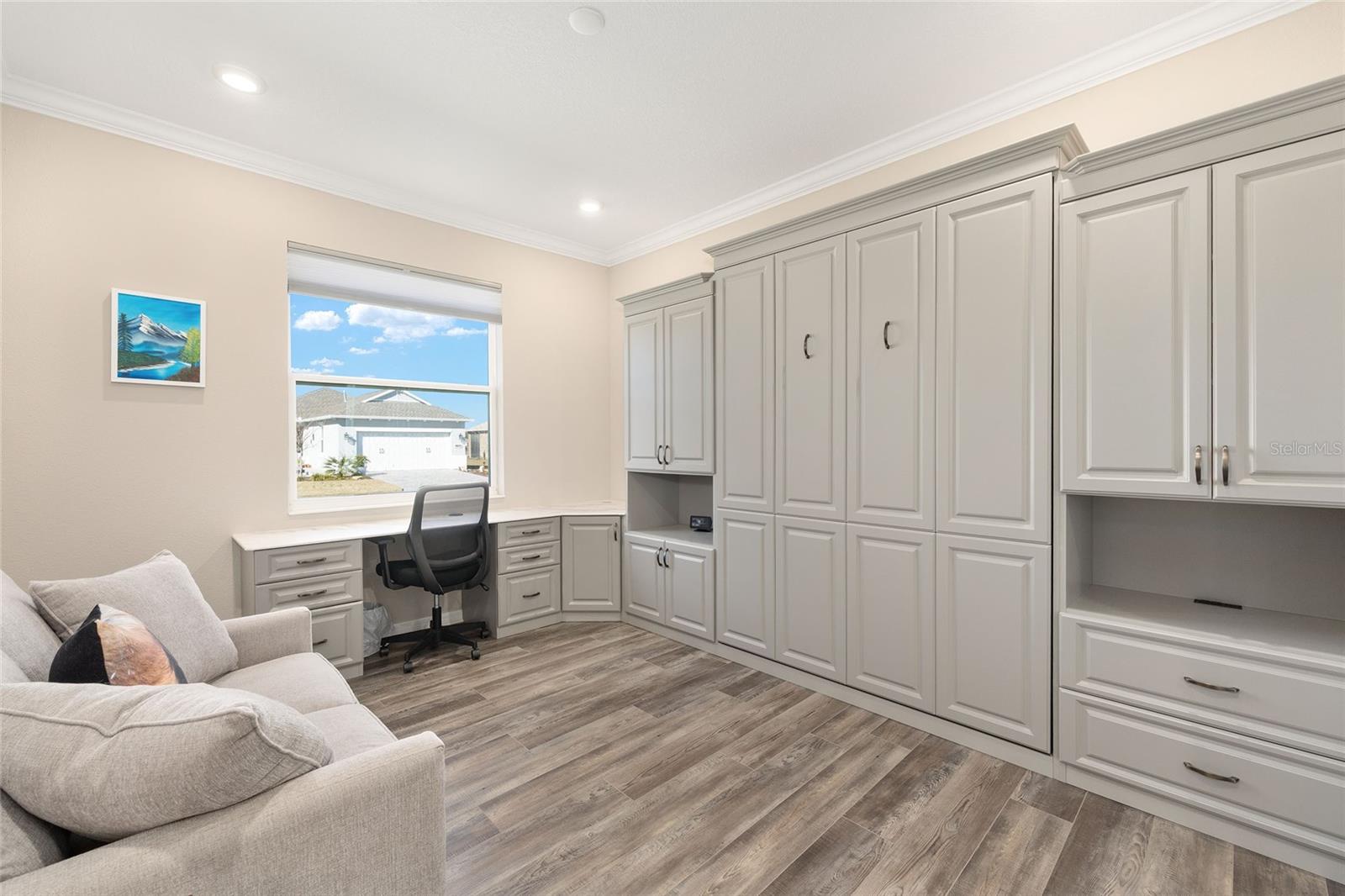 ON TOP OF THE WORLD - Residential