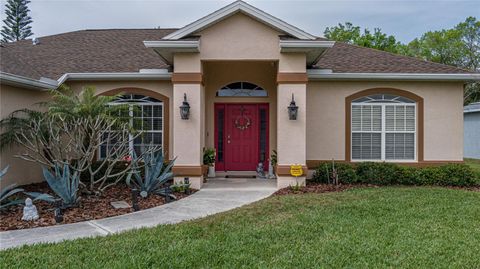 A home in PALMETTO