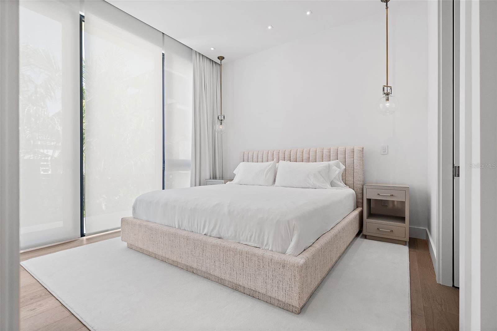 TIERRA VERDE UNIT 1 4TH REP - Residential