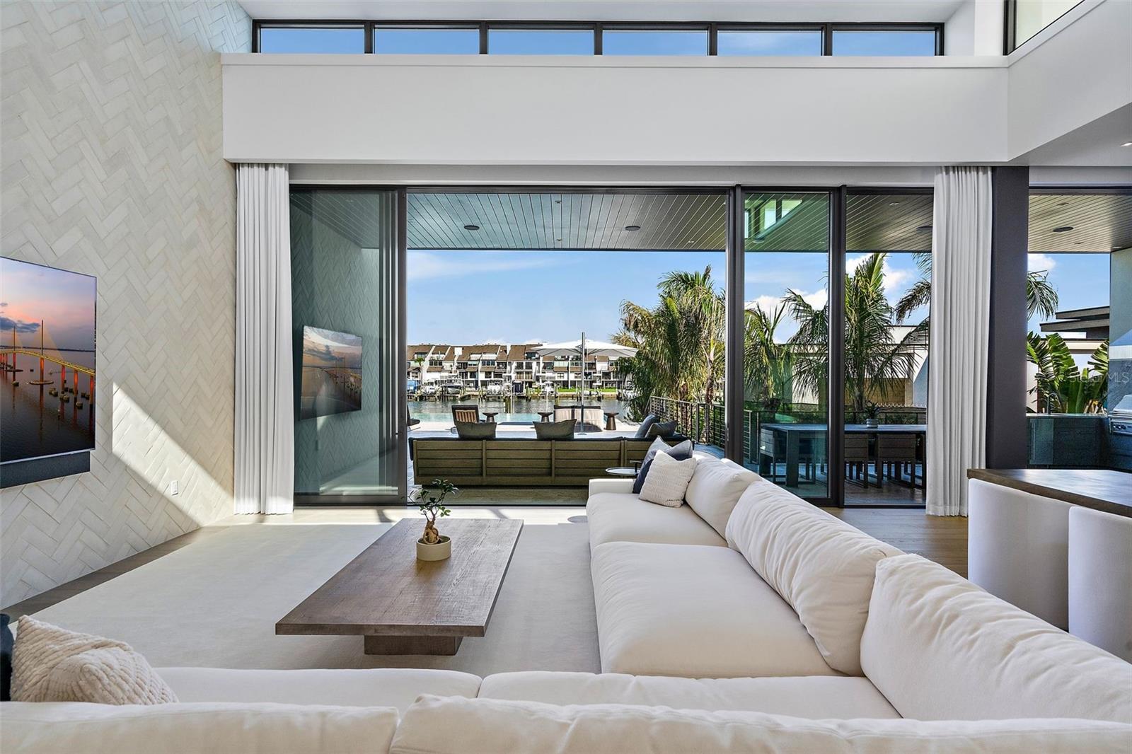 TIERRA VERDE UNIT 1 4TH REP - Residential