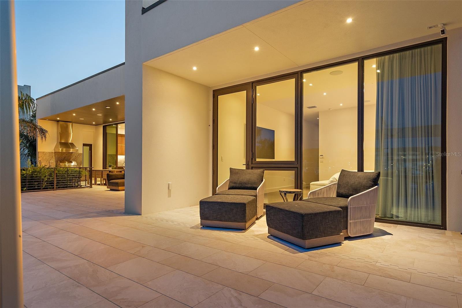TIERRA VERDE UNIT 1 4TH REP - Residential