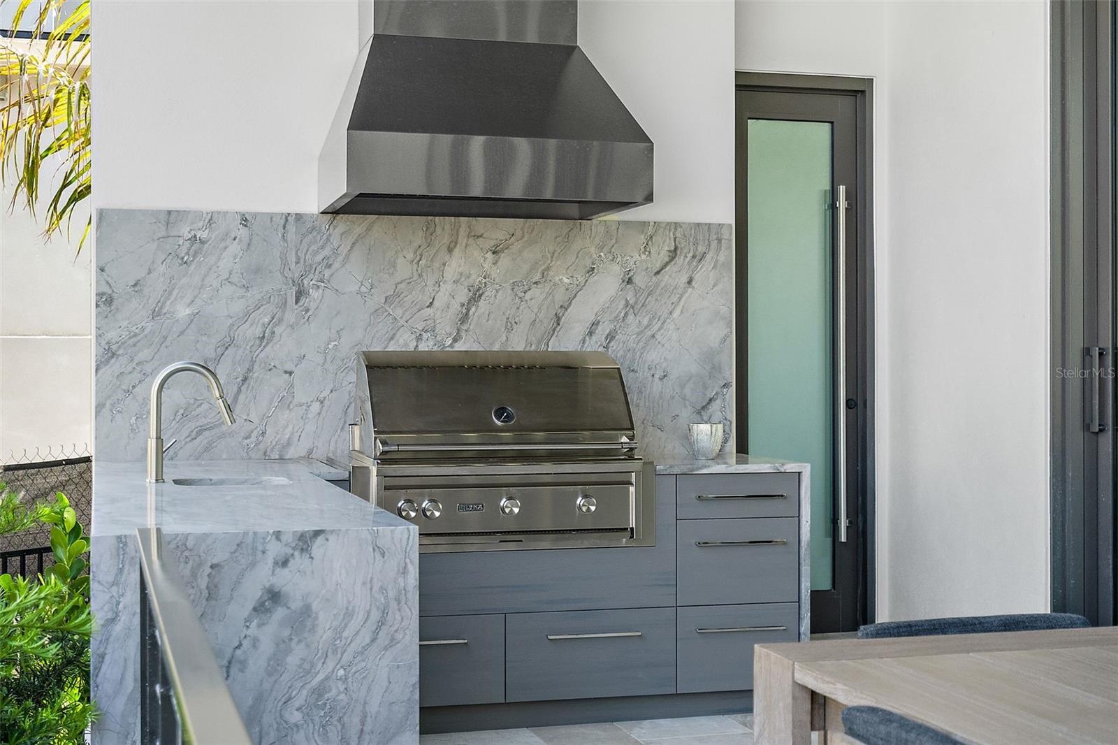 TIERRA VERDE UNIT 1 4TH REP - Residential