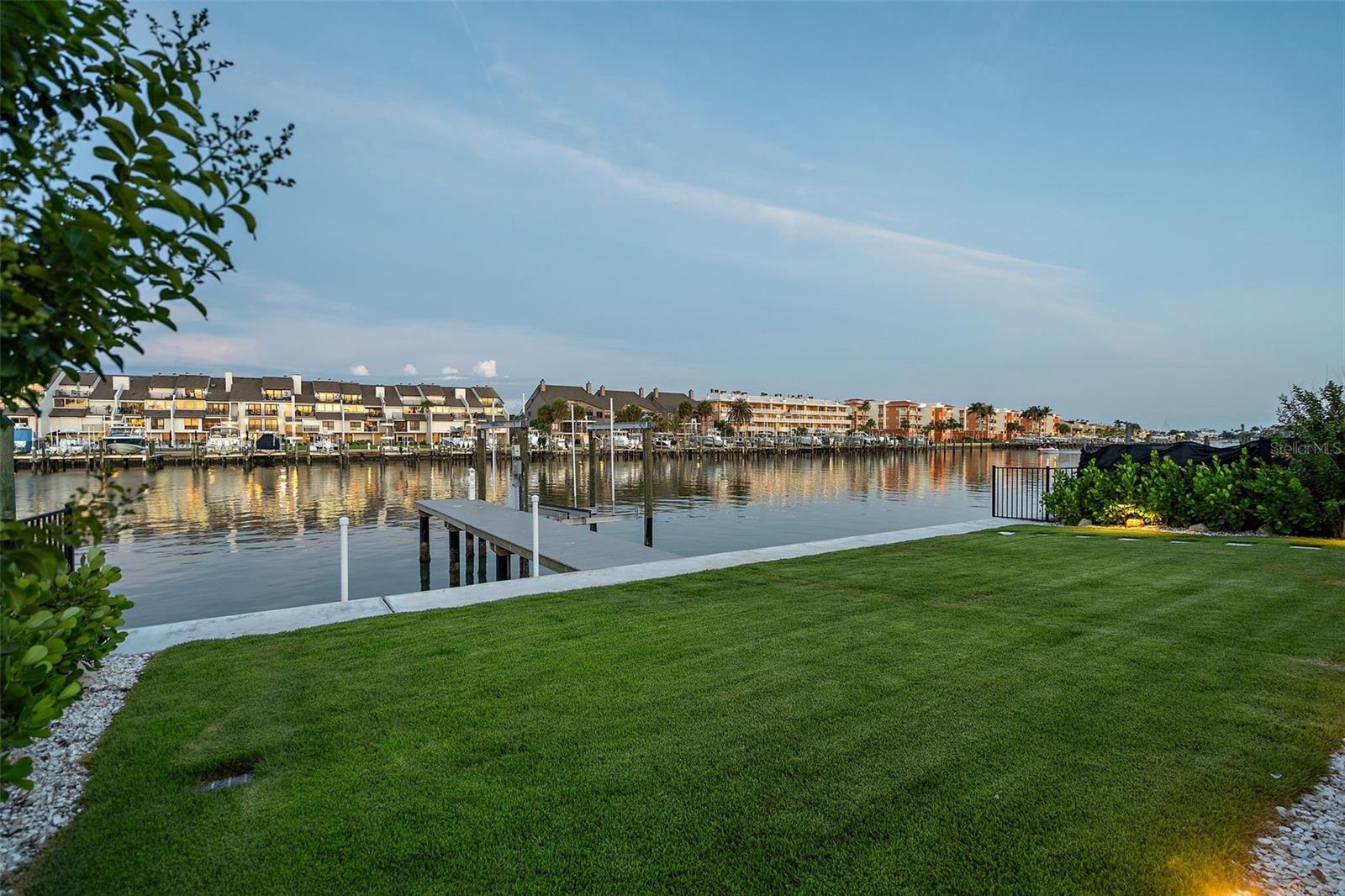 TIERRA VERDE UNIT 1 4TH REP - Residential