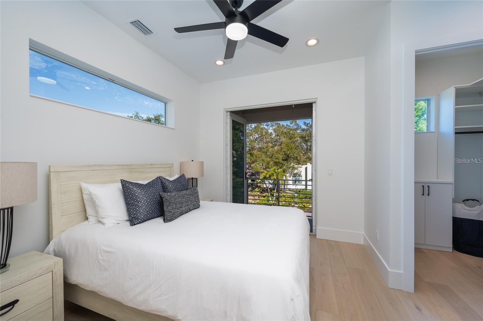 RUSTIC LODGE - Residential