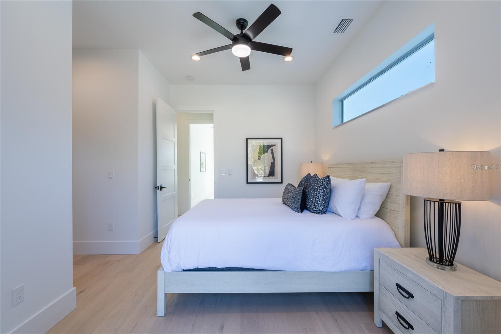 RUSTIC LODGE - Residential