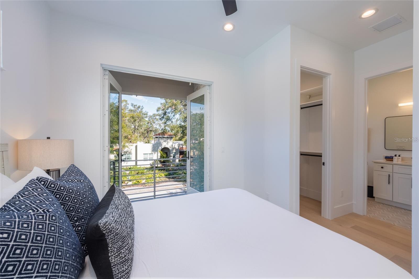 RUSTIC LODGE - Residential