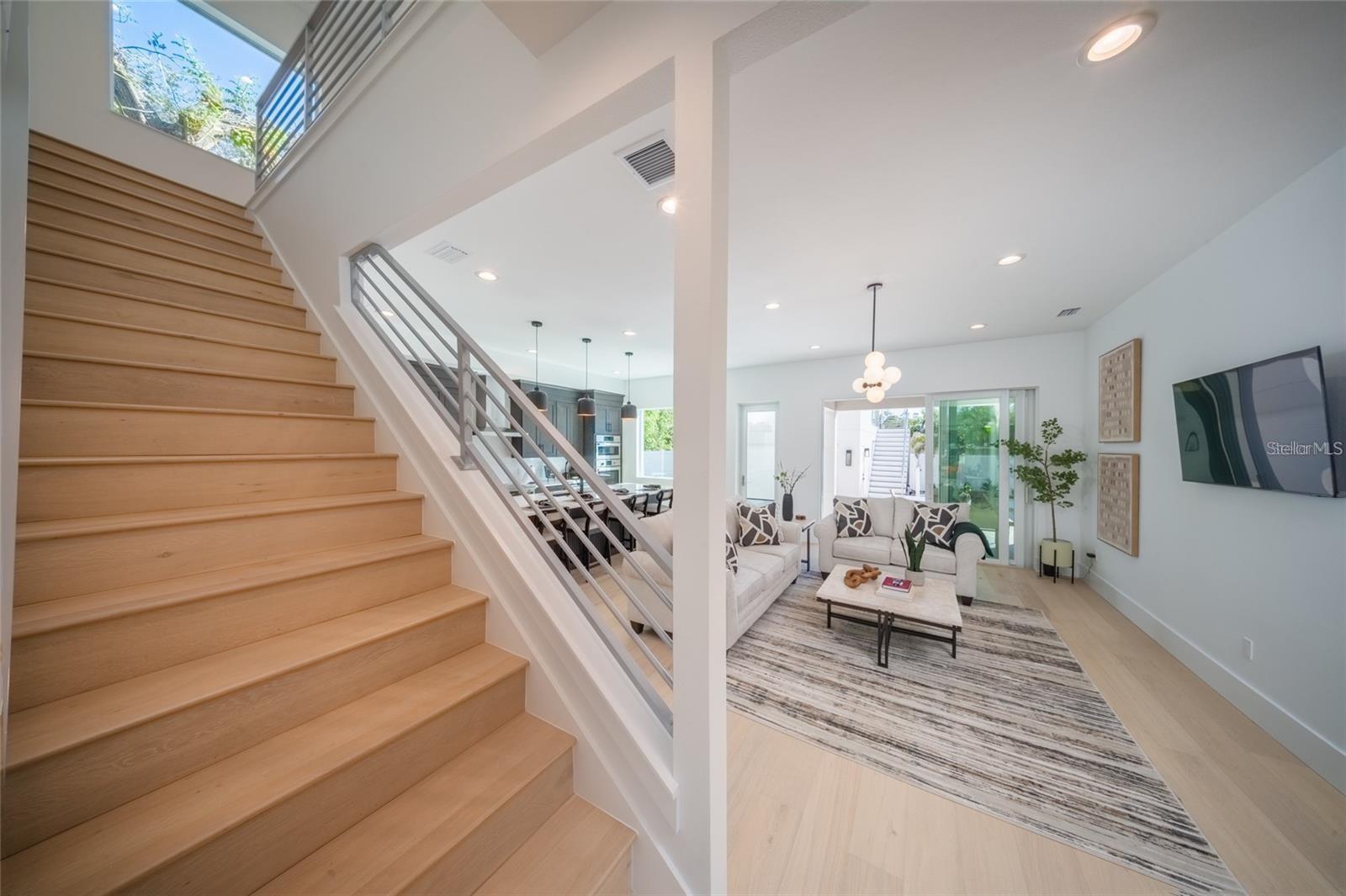 RUSTIC LODGE - Residential