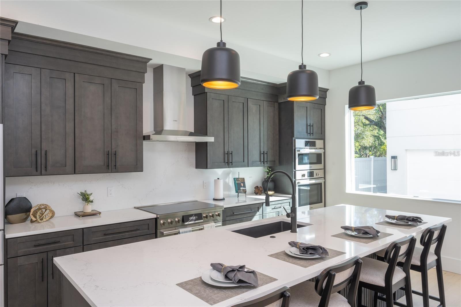 RUSTIC LODGE - Residential