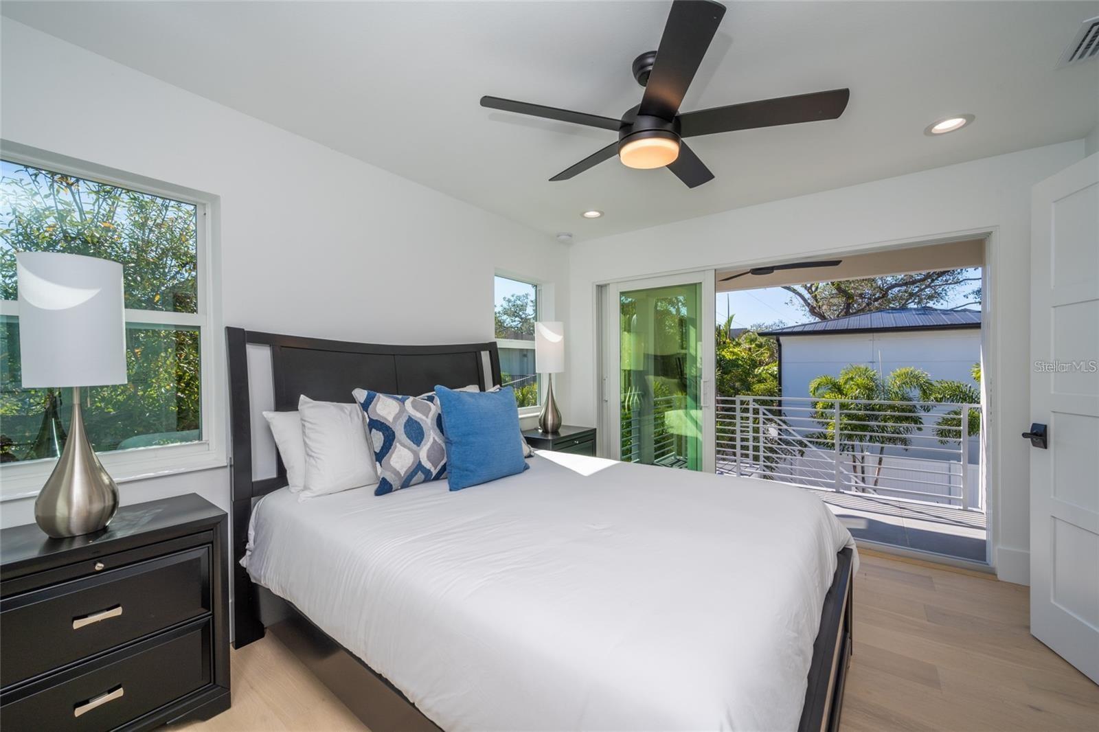 RUSTIC LODGE - Residential