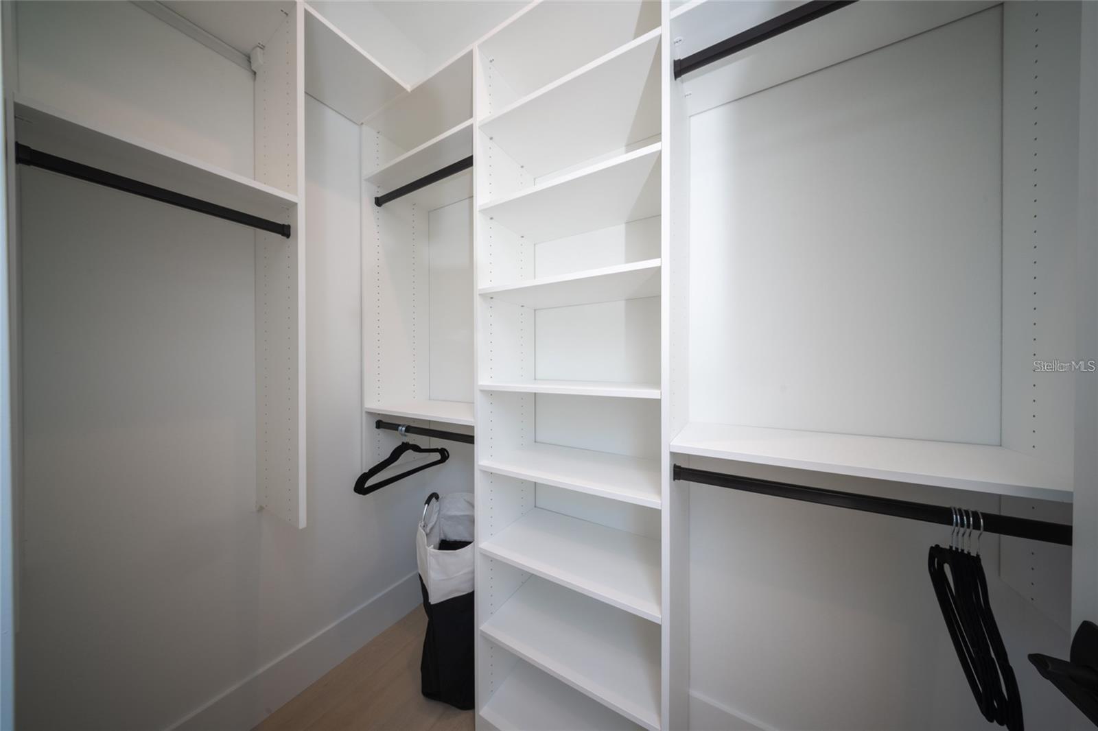 RUSTIC LODGE - Residential