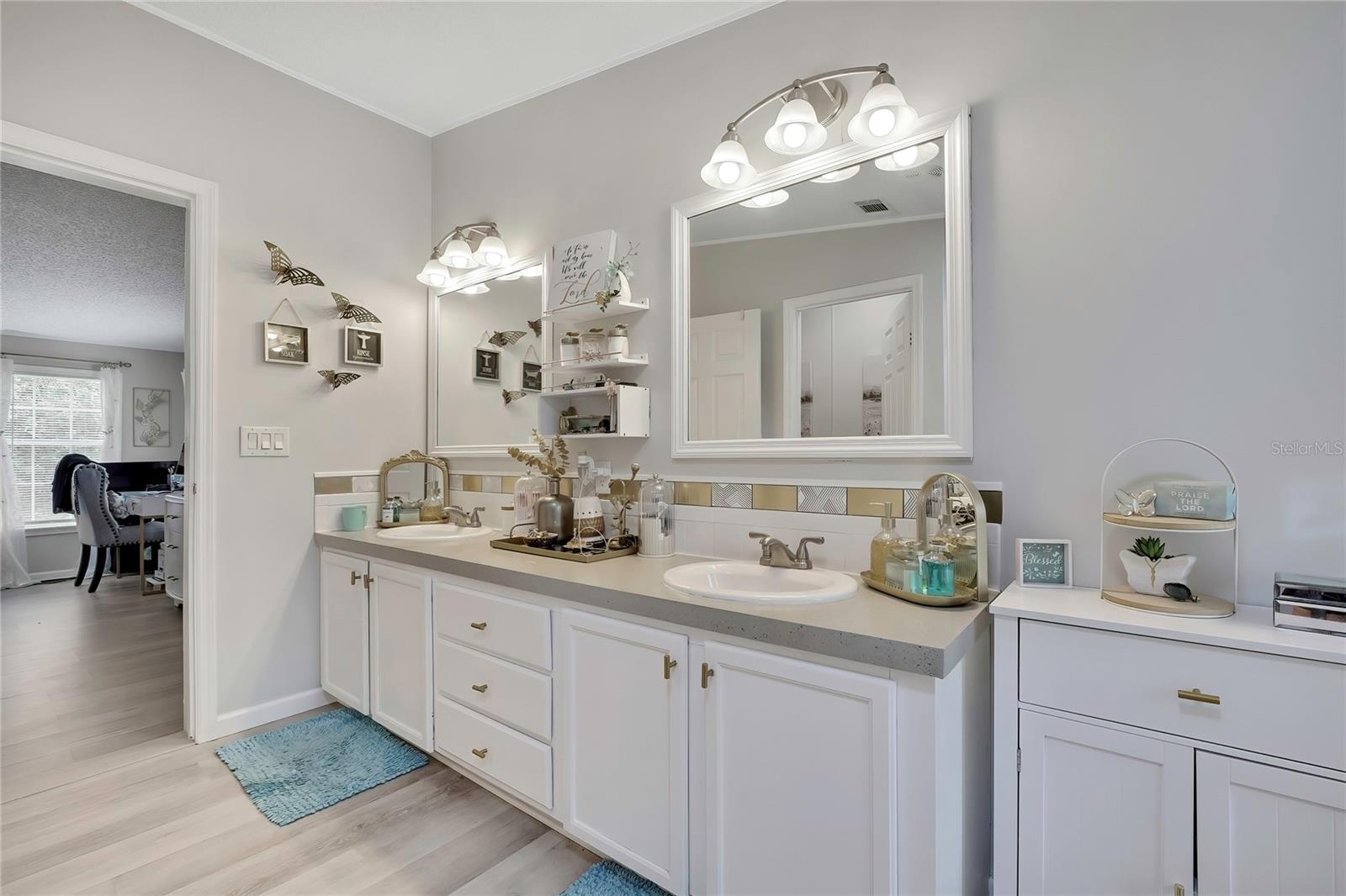 HOMOSASSA HILLS UNIT 02 - Residential