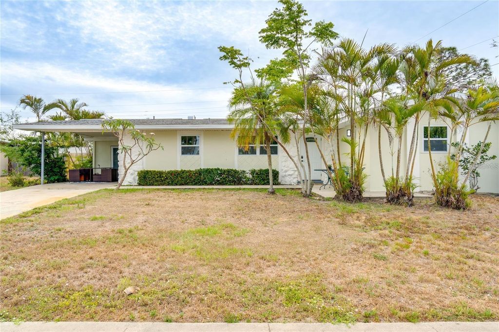 Photo of 4362 Wesley Lane, North Port, FL 34287 (MLS # N6141635)