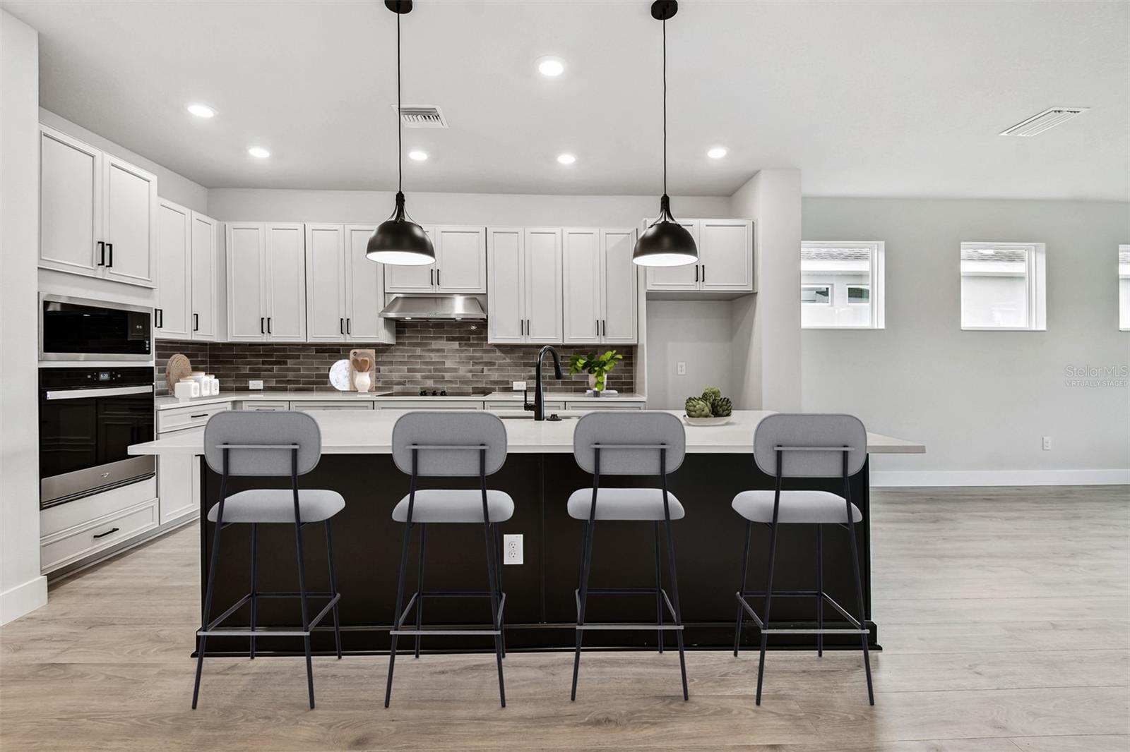 11823 RICHMOND TRAIL