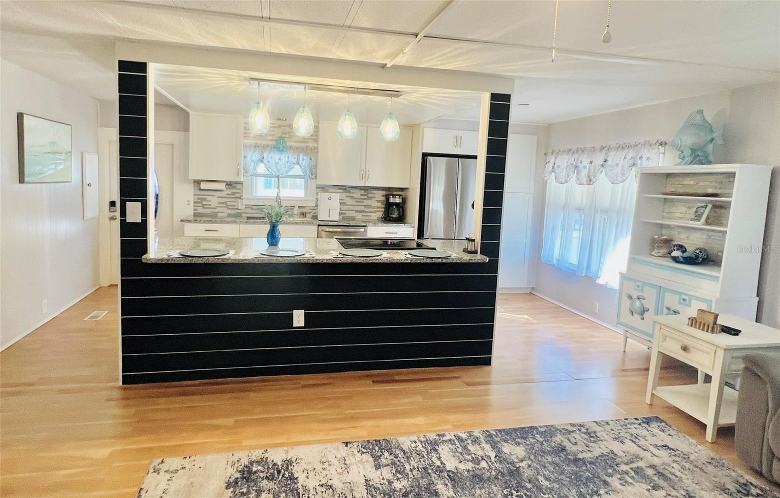 VENETIAN ESTATES - Residential