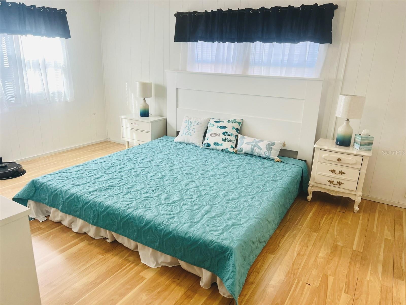 VENETIAN ESTATES - Residential