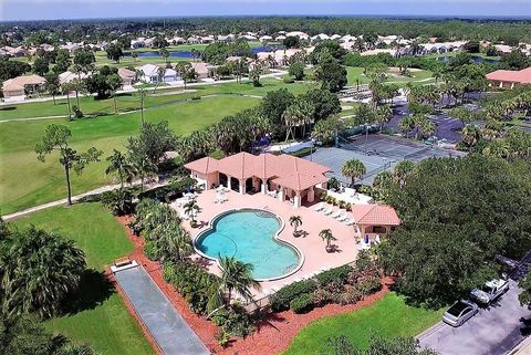 A home in PUNTA GORDA