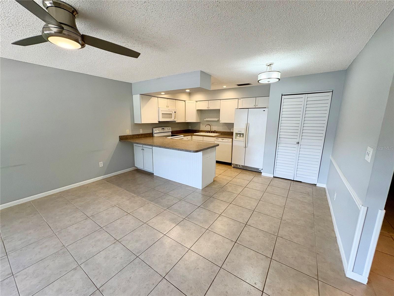 INDIGO WOODS EAST CONDO PH 02 - Residential