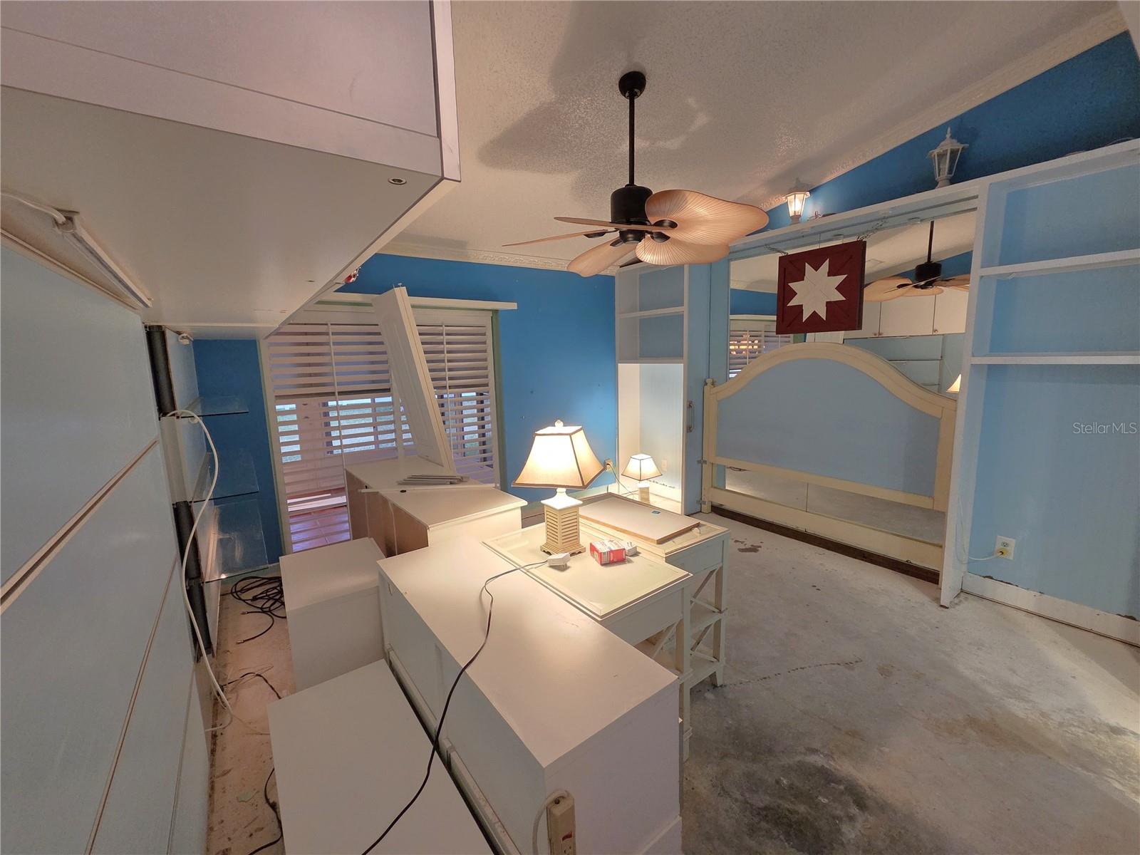 LAZY OAKS CONDO - Residential