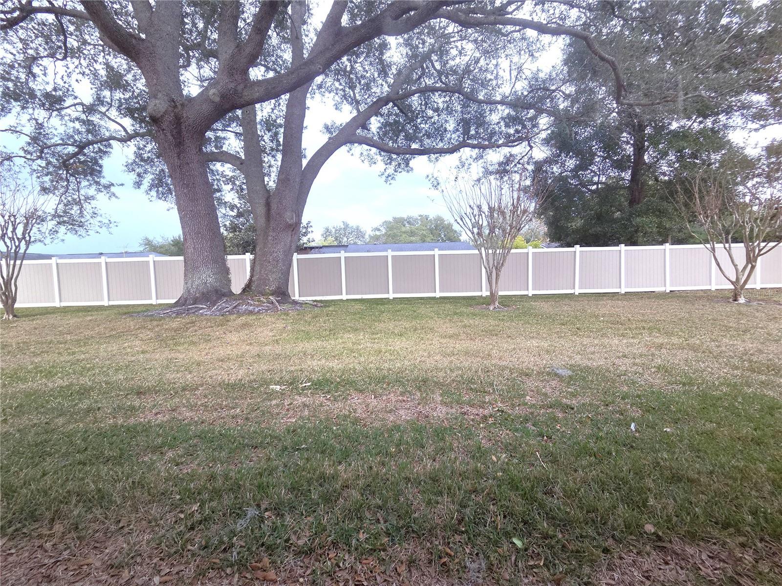 LAZY OAKS CONDO - Residential