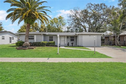 2049 JEFFERSON AVENUE DELTONA FL 32738