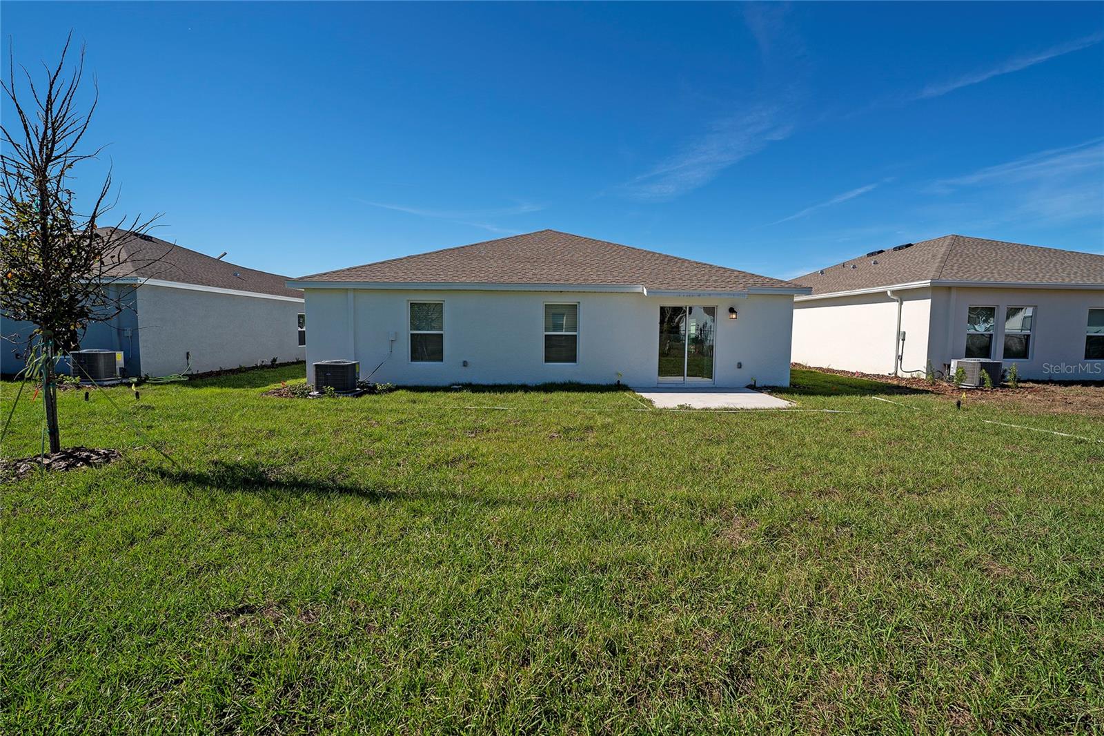 LEOMAS LNDG PH 1 - Residential Lease