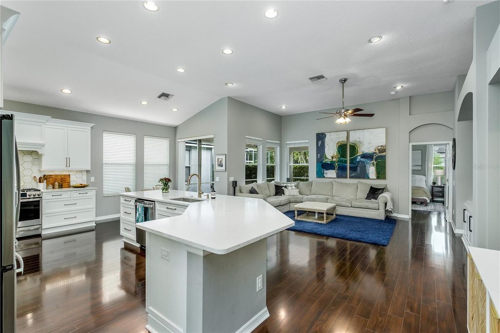 Photo of 9608 Greenpointe Drive, Tampa, FL 33626 (MLS # TB8394184)