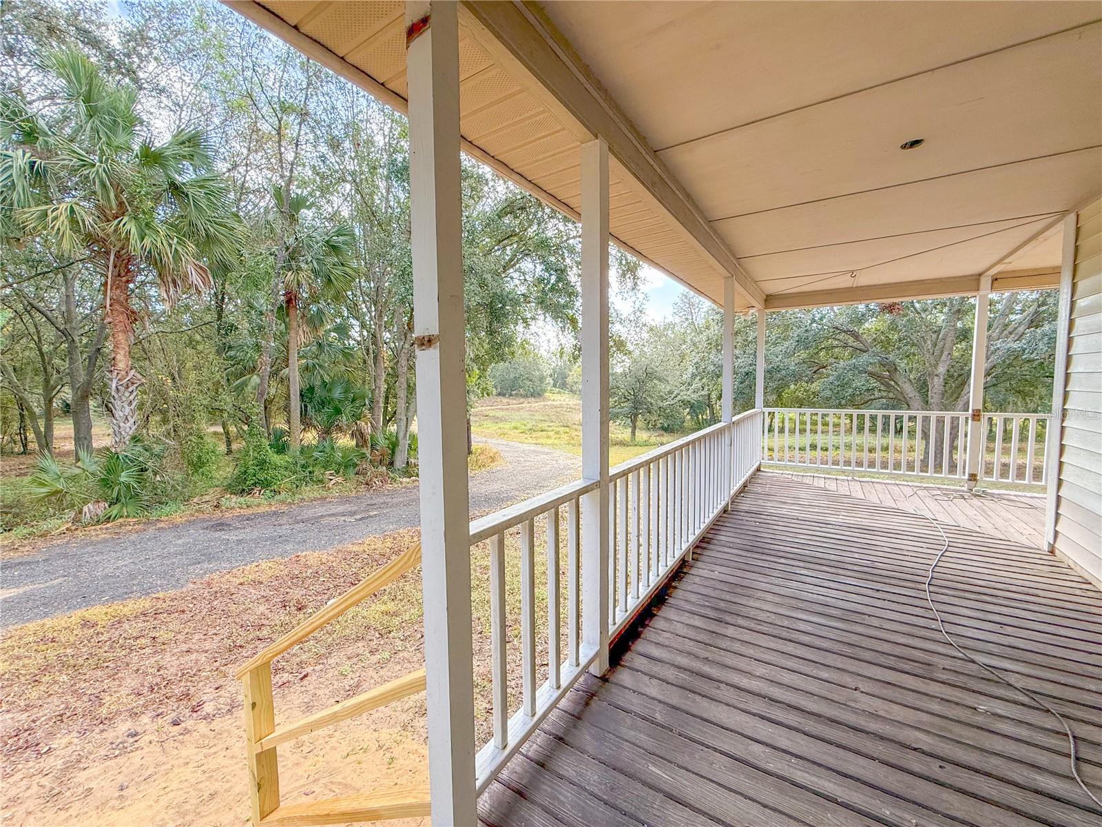 LAKE AVALON GROVES - Residential