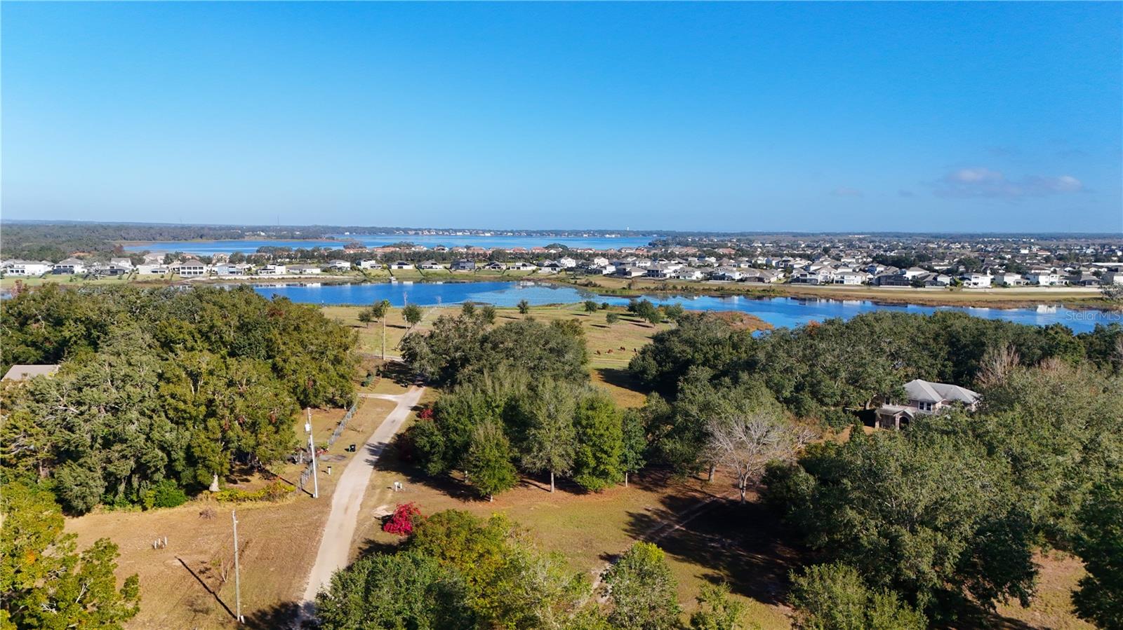 LAKE AVALON GROVES - Residential