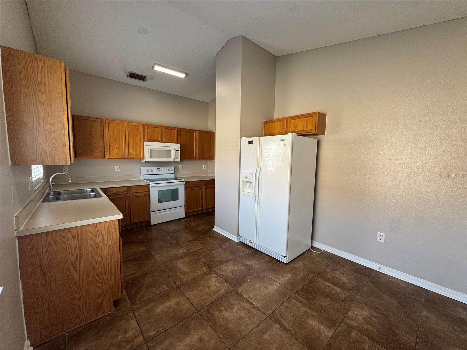 POINCIANA NBRHD 4 VIL 7 - Residential