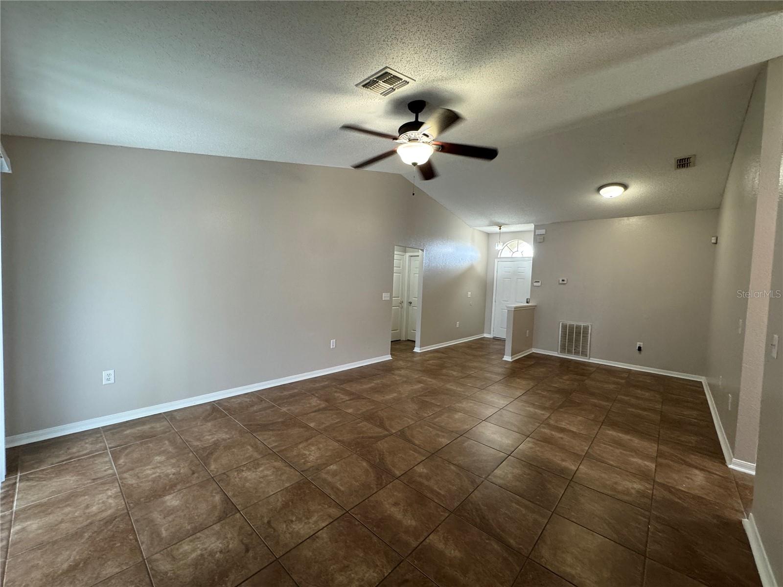 POINCIANA NBRHD 4 VIL 7 - Residential