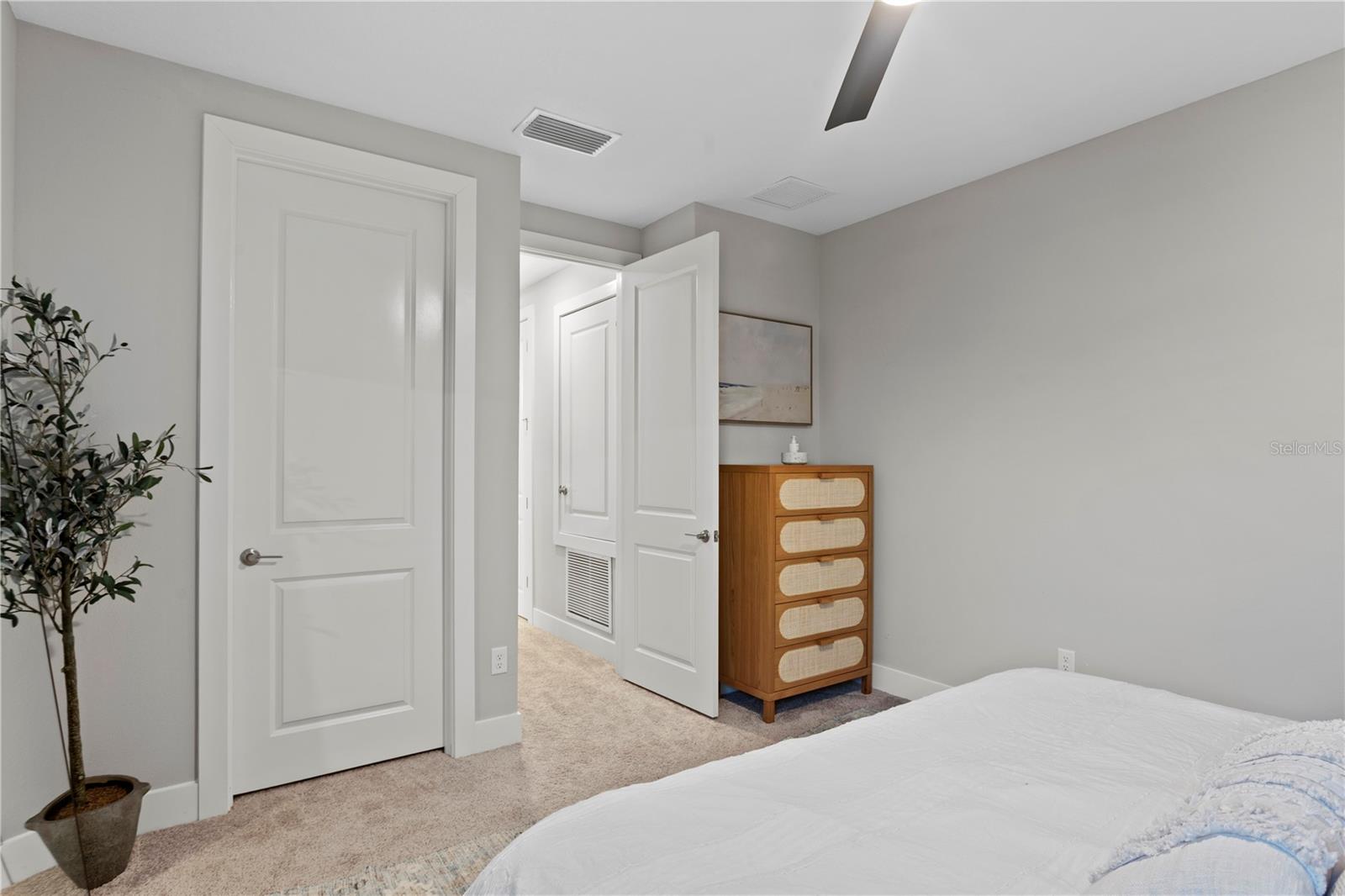 EPPERSON NORTH VILLAGE - Residential