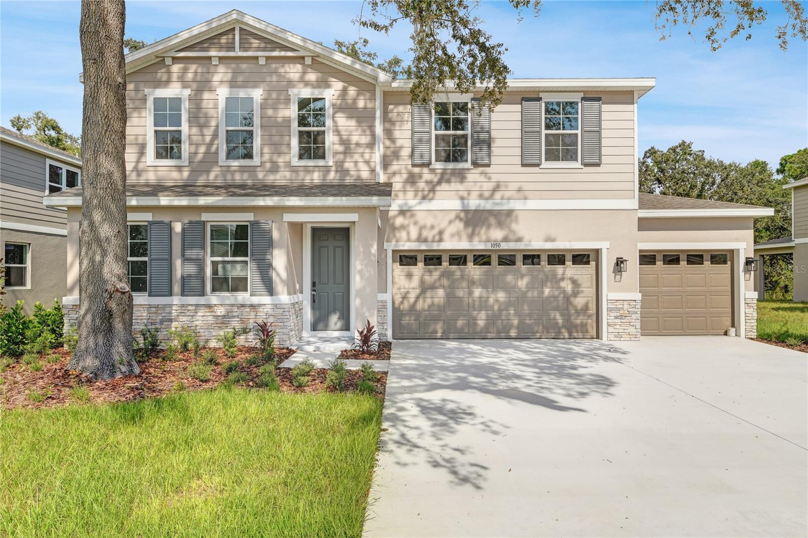 SEASONS AT WEKIVA RIDGE - Residential