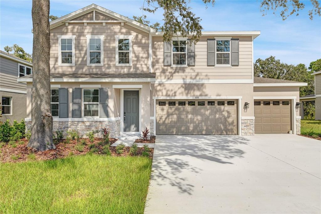 Photo of 1050 Cloud Ridge Court, Mount Dora, FL 32757 (MLS # S5137805)