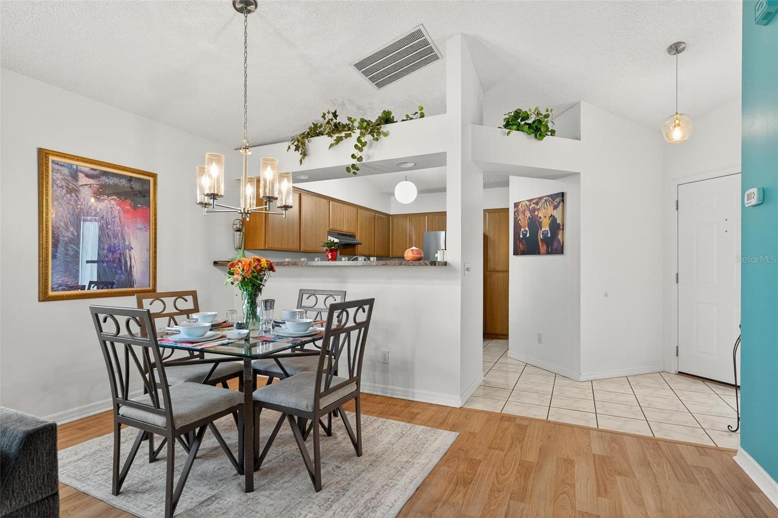 OCALA PALMS UN 01 - Residential Lease