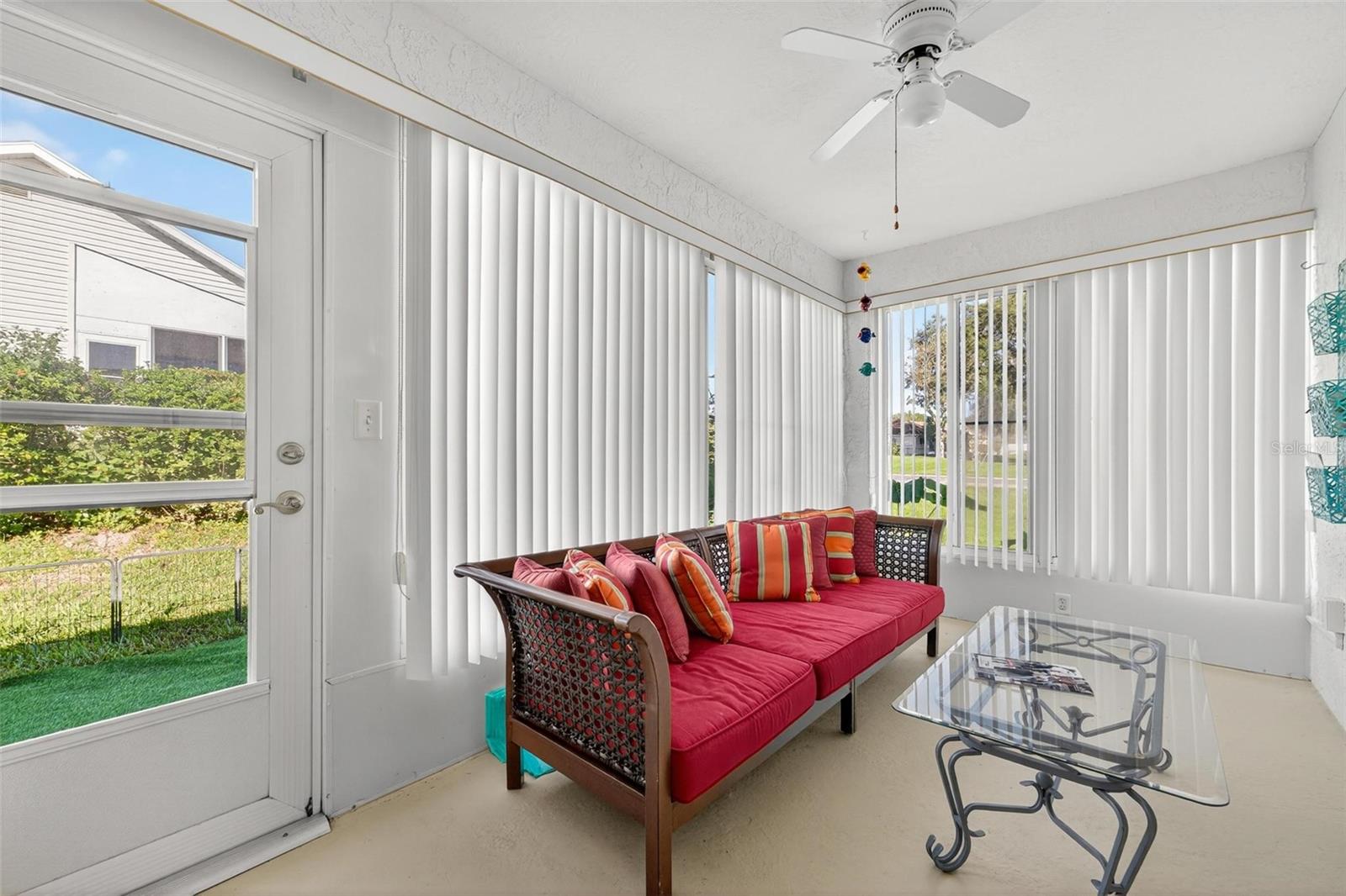 OCALA PALMS UN 01 - Residential Lease