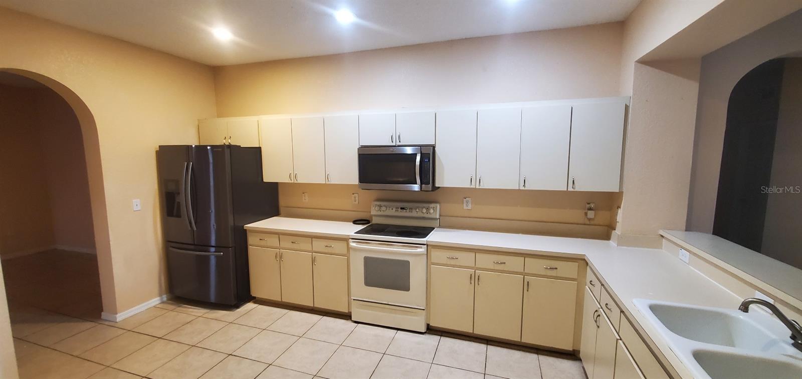 TERRANOVA PH V - Residential Lease