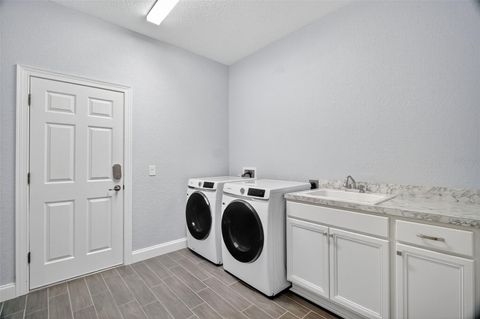 Tiny photo for 16442 SE 88th Ct, Summerfield, FL 34491 (MLS # G5101103)