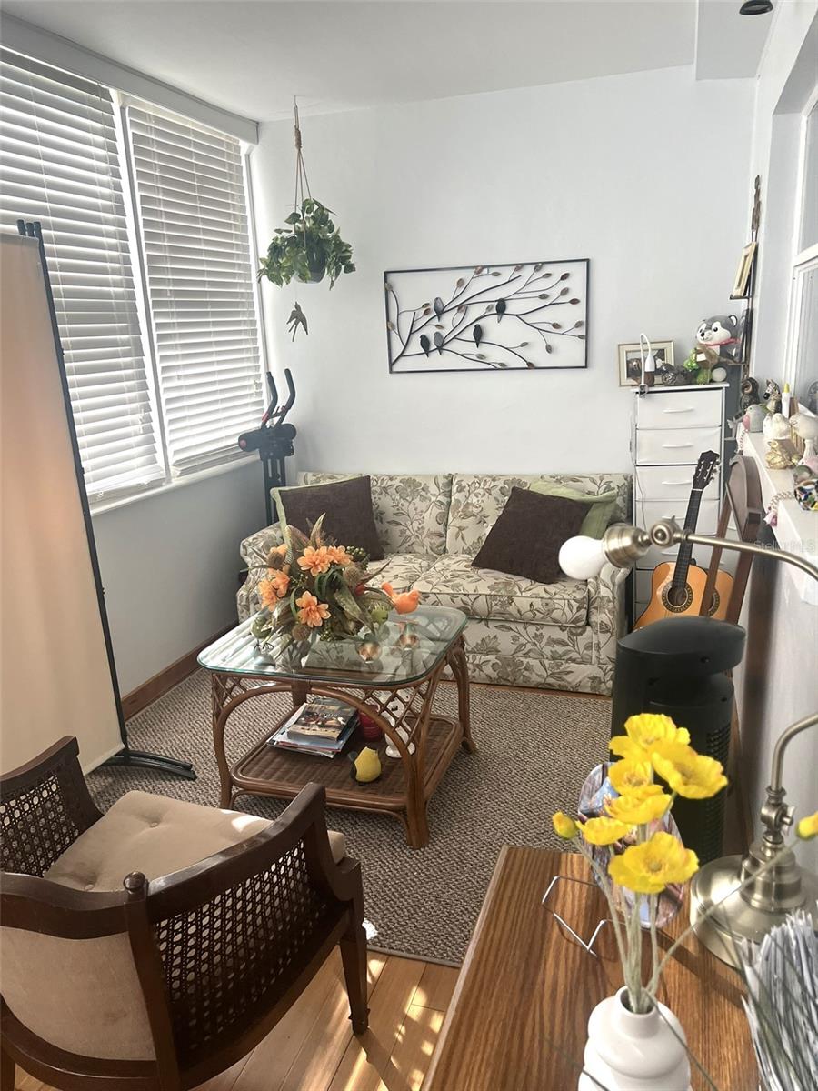 WINSTON GATEWAY ASSOC INC CONDO - Residential