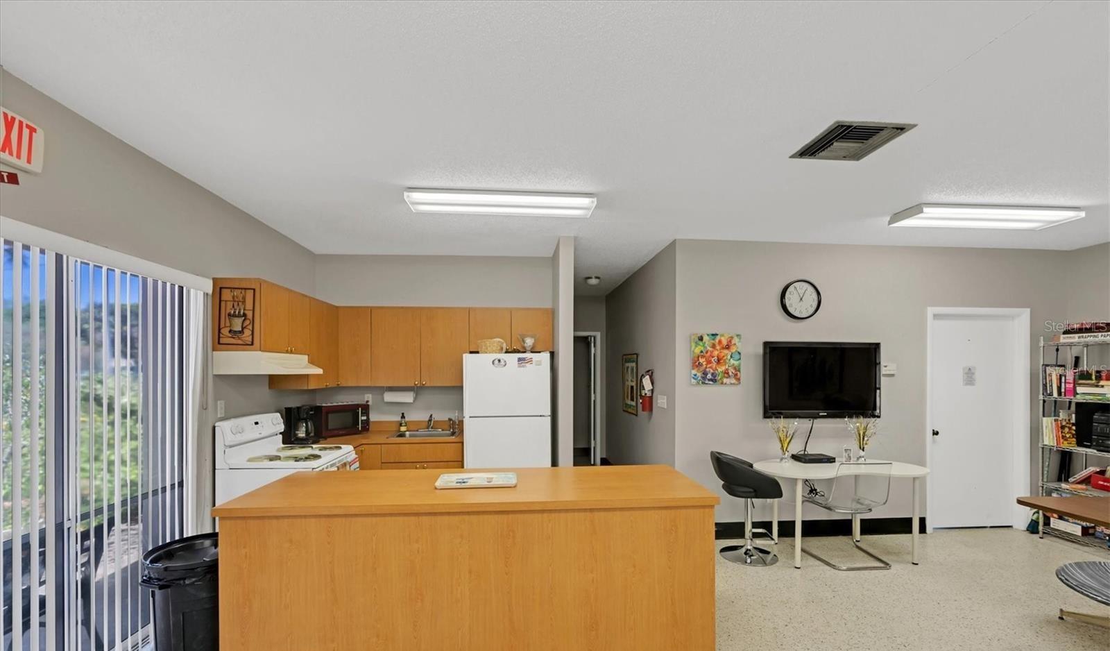 WINSTON GATEWAY ASSOC INC CONDO - Residential