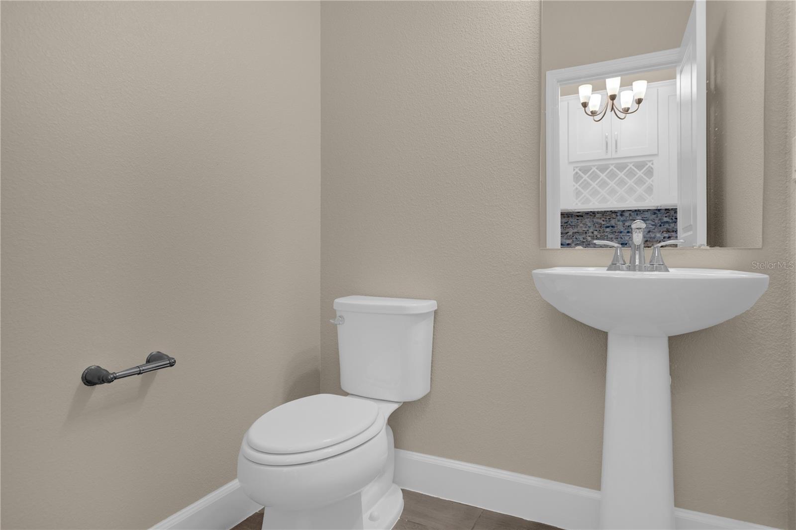 RESERVE/LK RDG PH 2 - Residential Lease