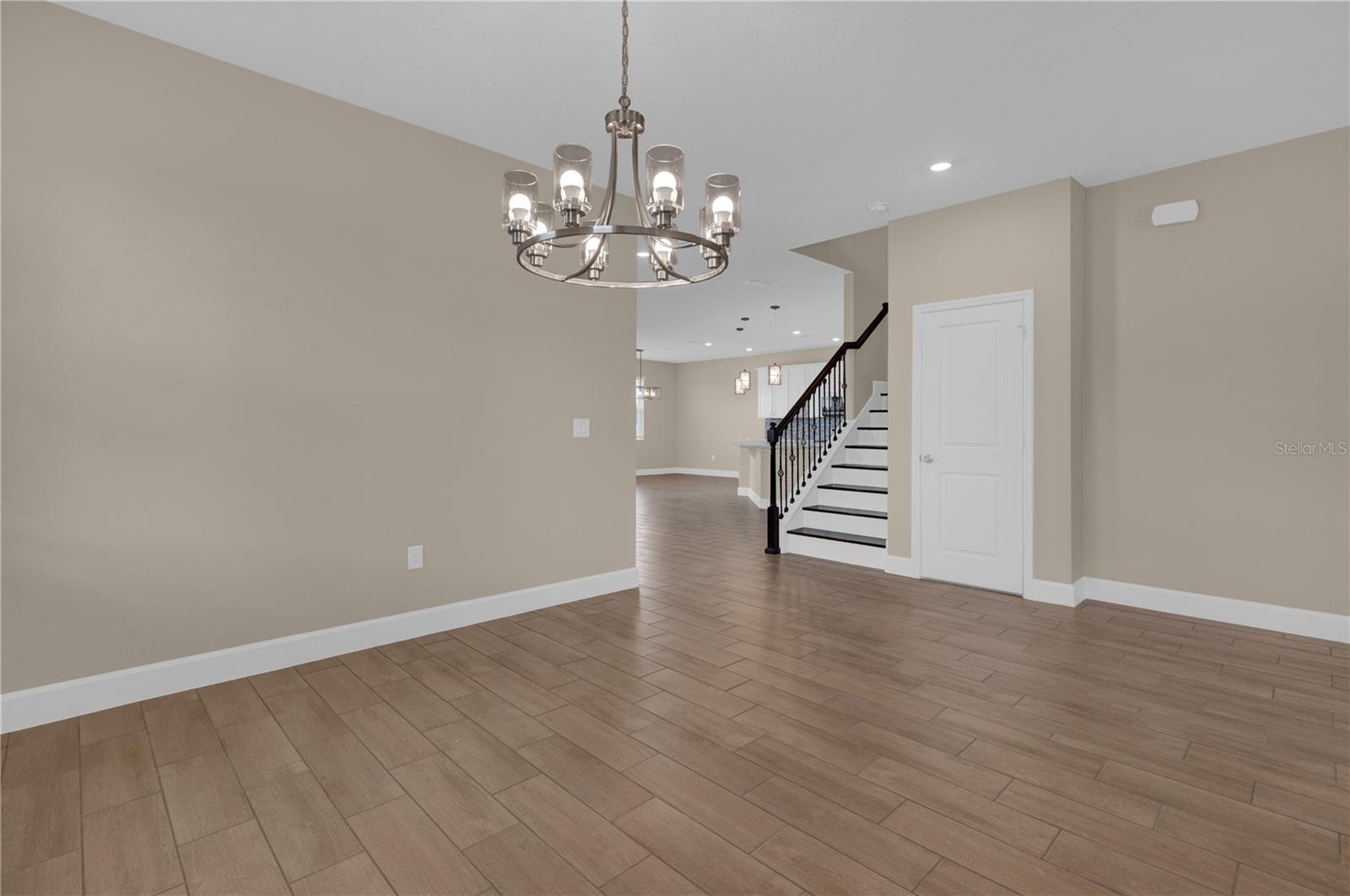 RESERVE/LK RDG PH 2 - Residential Lease