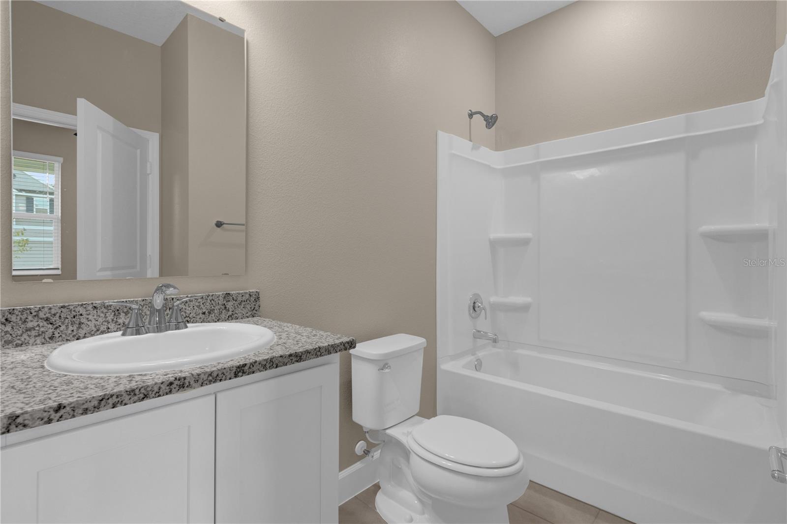 RESERVE/LK RDG PH 2 - Residential Lease