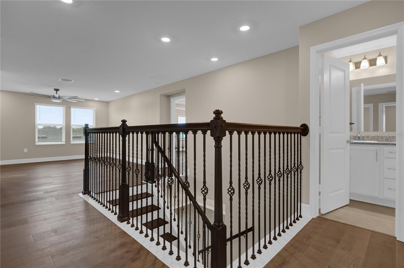 RESERVE/LK RDG PH 2 - Residential Lease