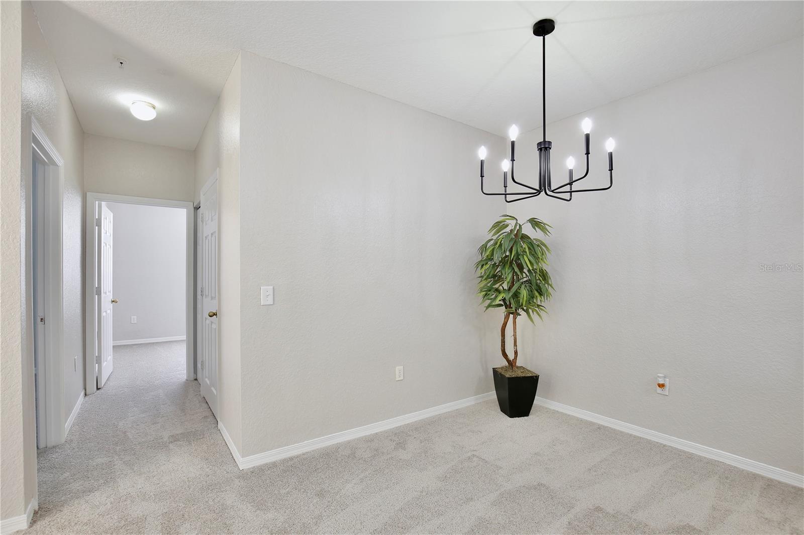 CRESCENT PLACE AT LAKE LOTUS CONDO - Residential